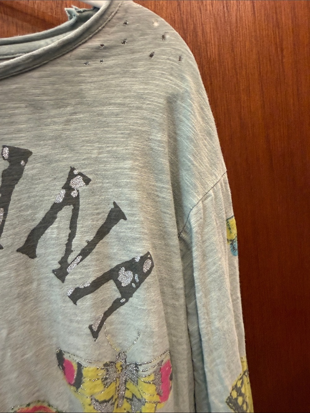 Magnolia Pearl Butterfly Ensemble Viggo Tee - Picture 4 of 12